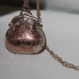 Tri Color Brass Functioning Purse Chain and Necklace can use for collectibles